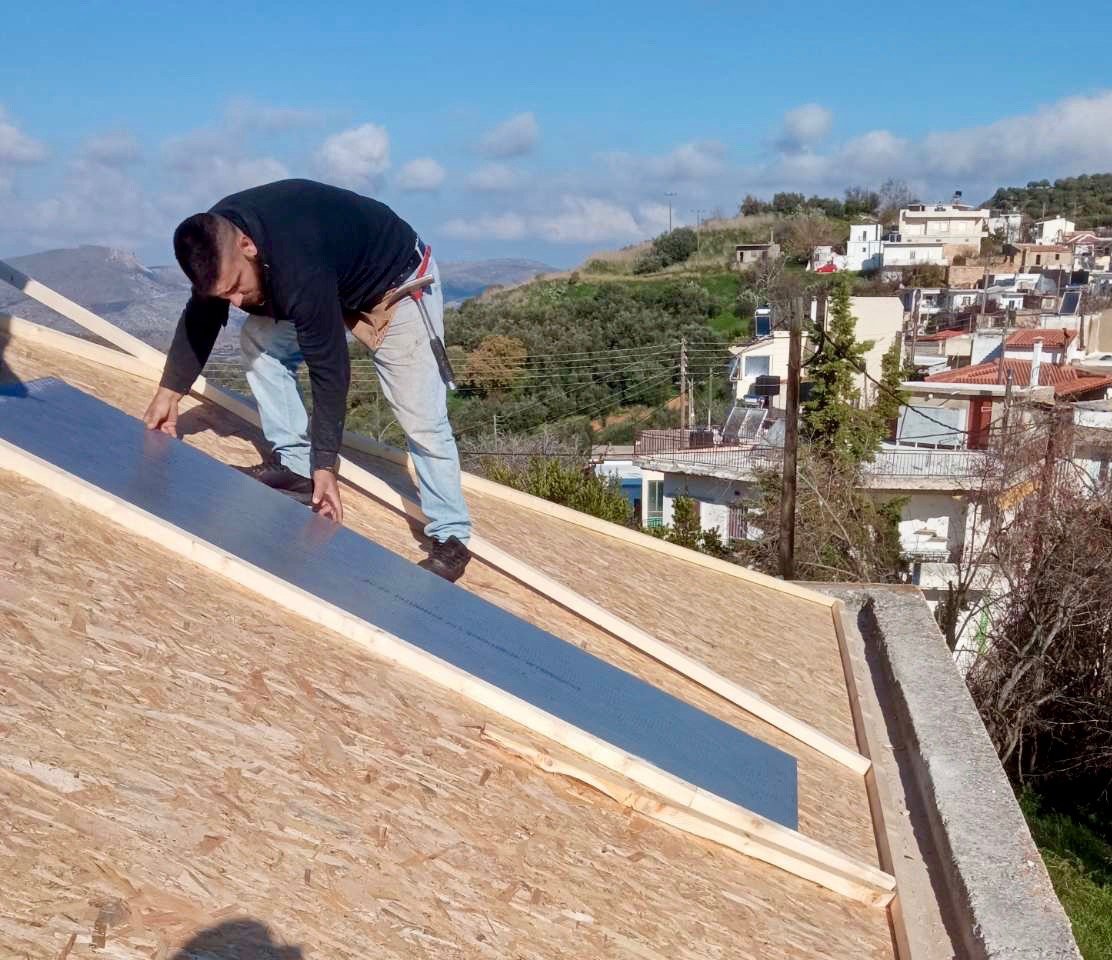 Από τις εργασίες αποκατάστασης της σκεπής