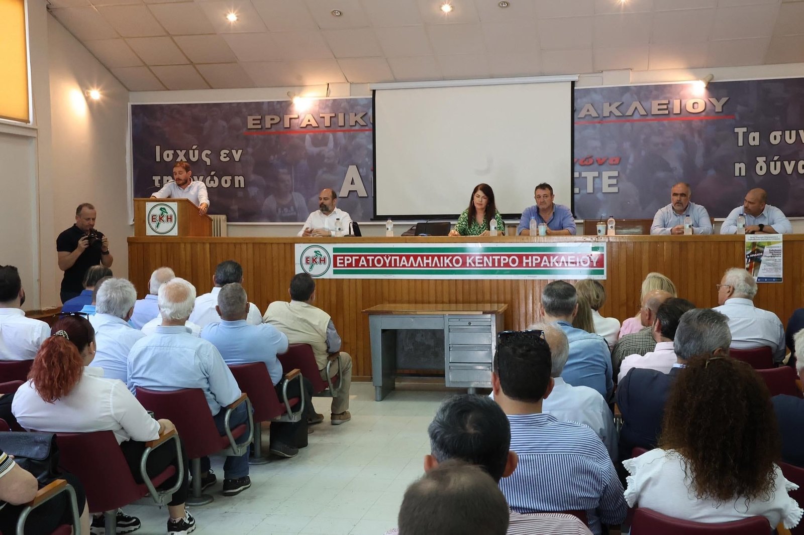 Τις θέσεις του για τα προβλήματα των εργαζόμενων παρουσίασε το ΠΑΣΟΚ