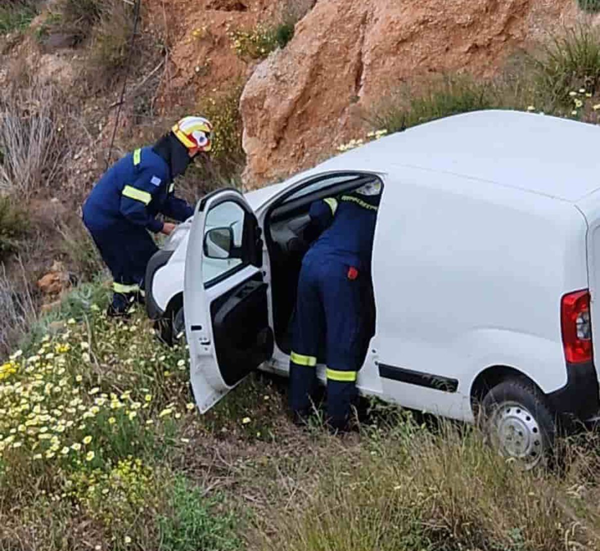 Σοβαρό τροχαίο με δύο τραυματίες