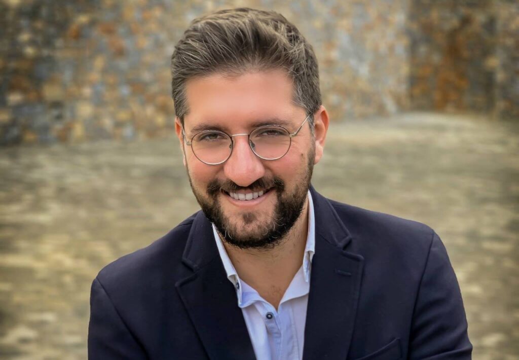 Με βίντεο ανακοίνωσε την εκ νέου υποψηφιότητα του ο Μενέλαος Μποκέας