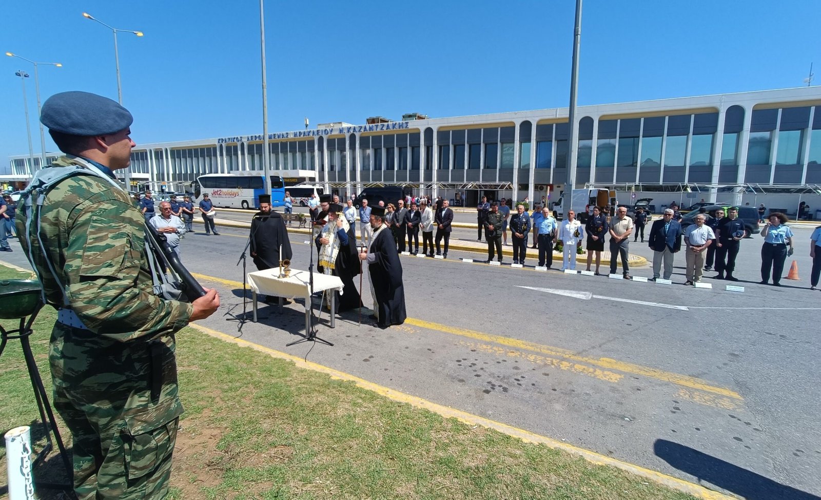 Εκδηλώσεις για το σαμποτάζ του αεροδρομίου