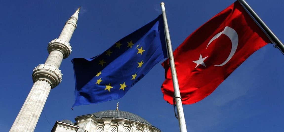 Π. Βερμερέν (Σορβόνη): Ας ξανασκεφτούμε την ένταξη της Τουρκίας στην Ε.Ε.