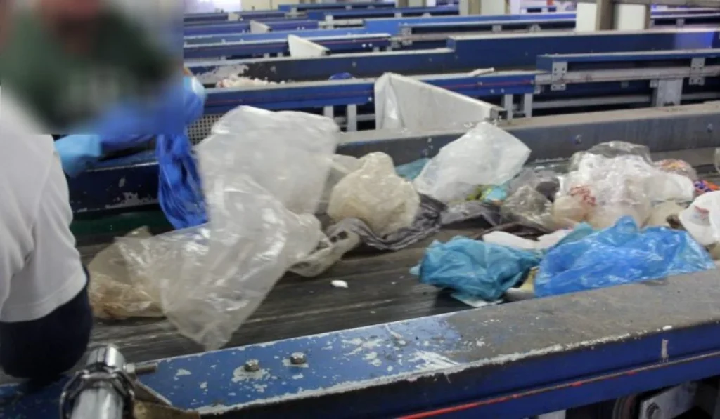 Βρήκαν ανθρώπινο κεφάλι στα σκουπίδια