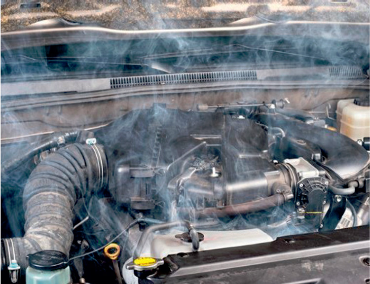 Του έσκασε το ψυγείο αυτοκινήτου στο πρόσωπο