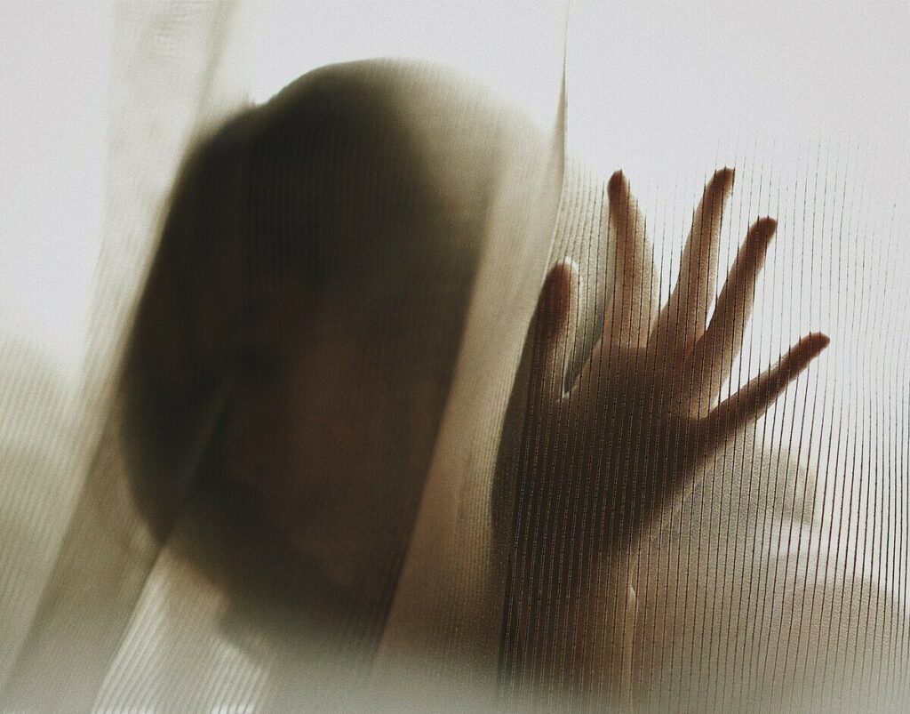 Χειροπέδες στο κύκλωμα trafficking