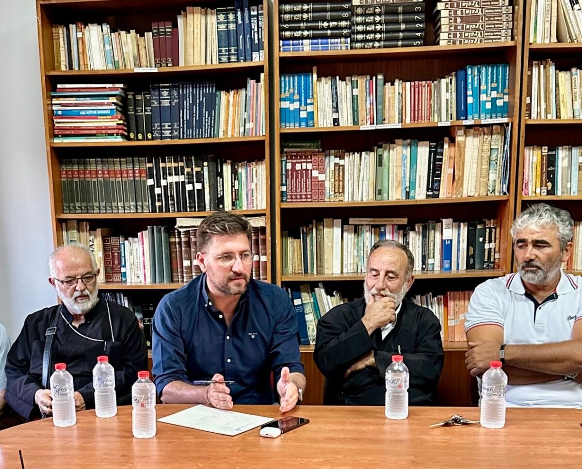 Στα Κάτω Κάλεσα ο Μενέλαος Μποκέας