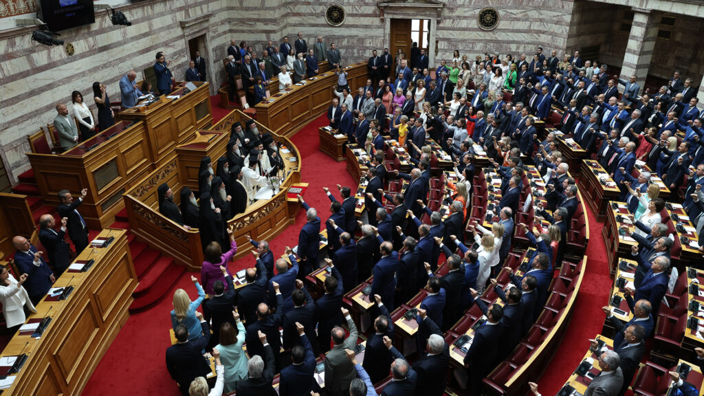 Η ώρα της πρώτης… μάχης