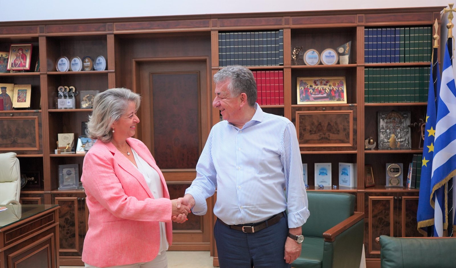 Υποψήφια με Αρναουτάκη η Ελένη Μαράκη