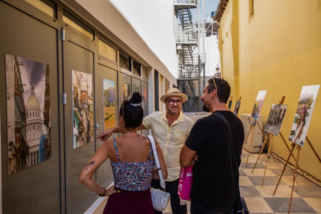 Συνεχίζεται η έκθεση “Cuba the land of joy”