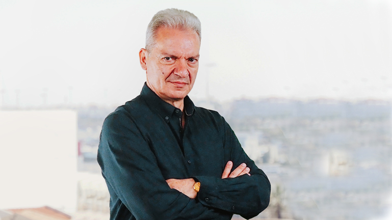 Το Tik Tok αλλιώς από τον Αλέξη Καλοκαιρινό (video)