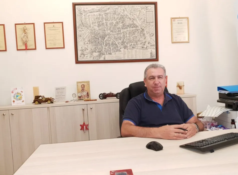 Ν. Λειβαδιωτάκης: Όλες οι απαντήσεις για τις άδειες του καλοκαιριού