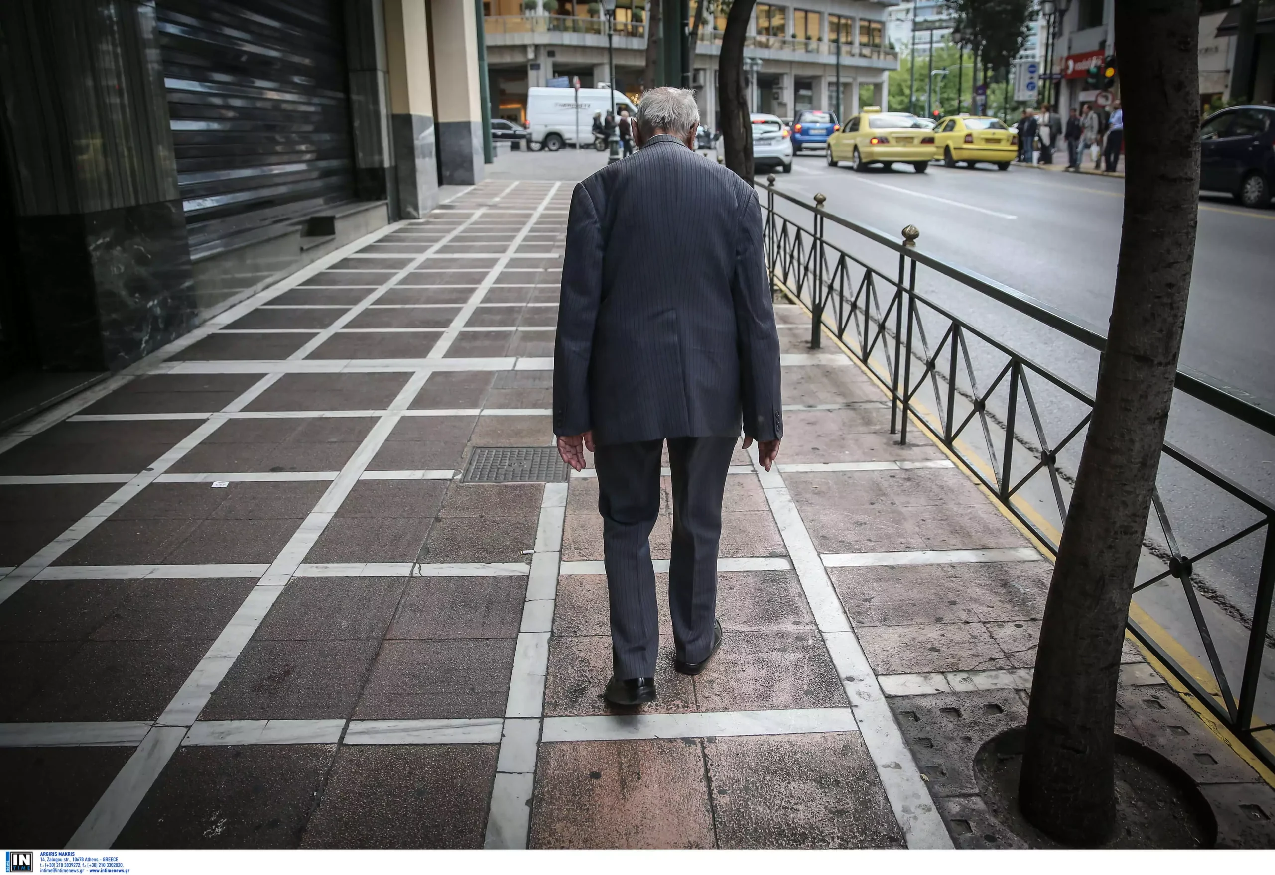 Οι 8 κατηγορίες ασφαλισμένων που μπορούν να βγουν στη σύνταξη το 2026 πριν από τα 62 έτη