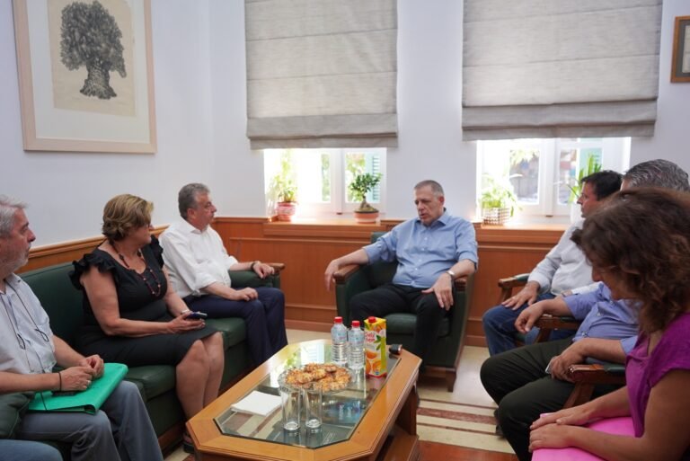 Ταχιάος σε Αρναουτάκη: “Θέλουμε τη συνεργασία για το μέγιστο αποτέλεσμα”