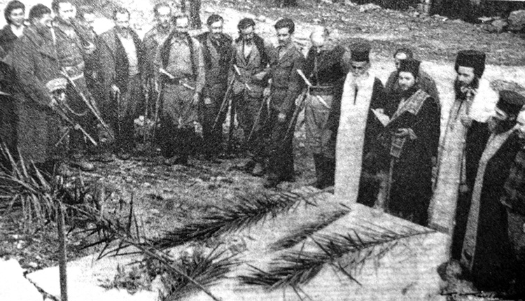 Τιμούν τους ήρωες στο Τραχήλι