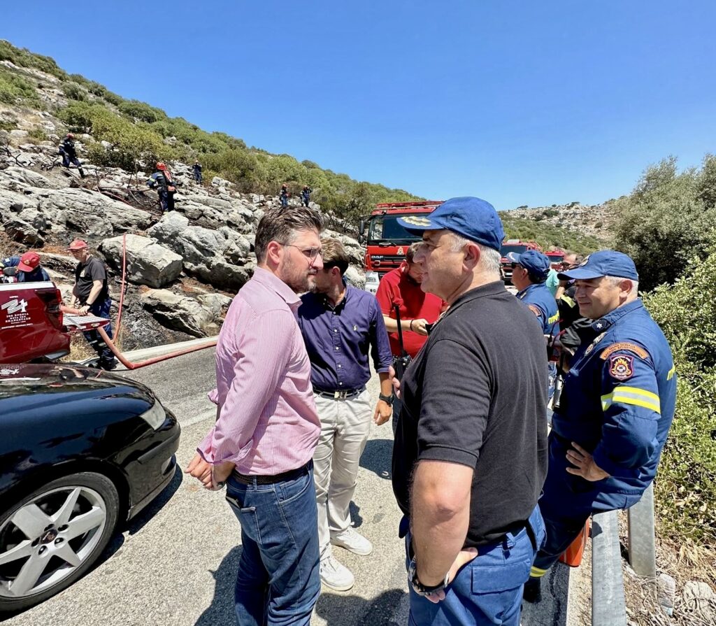 Άμεση συμβολή της Πολιτικής Προστασίας για τη φωτιά στο Βουλισμένο Αλώνι