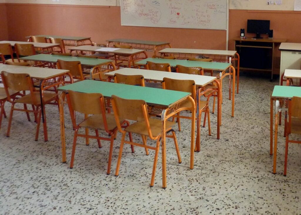 Σε… απόγνωση για τα προβλήματα στα σχολεία του Δήμου Ηρακλείου