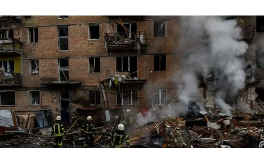 Πόλεμος στην Ουκρανία: Δυο νεκροί σε πυραυλική επίθεση της Ρωσίας στο Κίεβο