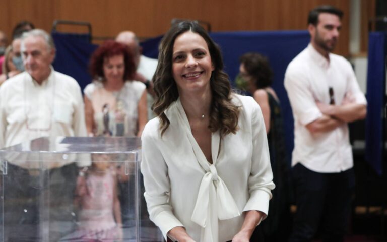 Ευχαρίστησε το … γιο της η Αχτσιόγλου