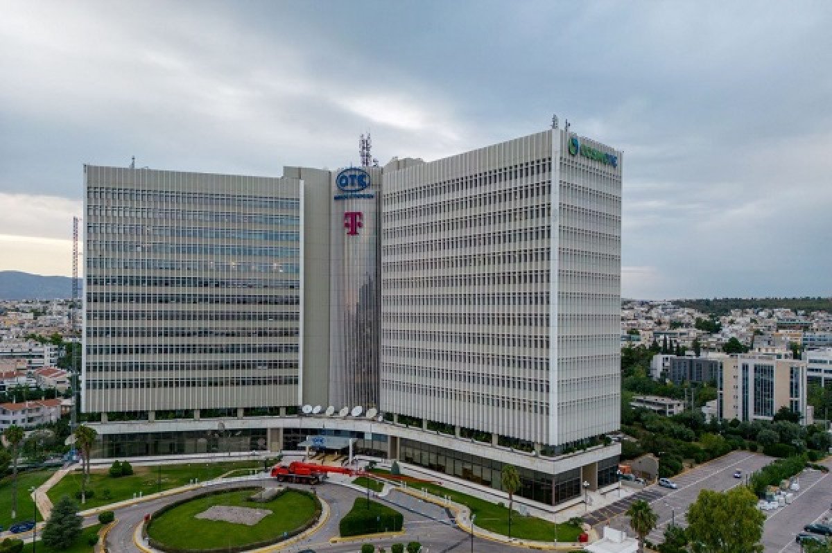 Γιατί μπήκε το Τ στο Μέγαρο του ΟΤΕ στο Μαρούσι