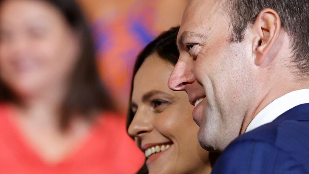 Φαναράς Metron Analysis: Αχτσιόγλου – Κασσελάκης πιθανά στον β’ γύρο