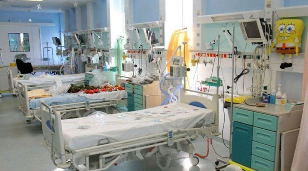 Ζήτησε δουλειά και βρέθηκε στην… εντατική