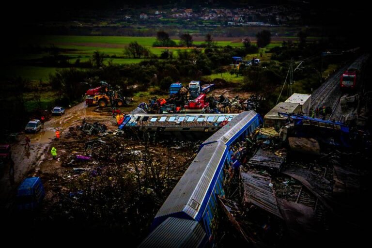 Δυστύχημα Τεμπών: Αδήλωτα εύφλεκτα υλικά στο ένα τρένο, διαπιστώνει το πόρισμα του Πανεπιστημίου της Γάνδης