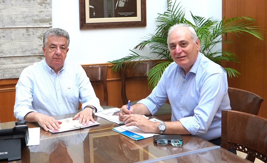 Πρώτη επίσημη συνάντηση Μπαριτάκη με Αρναουτάκη