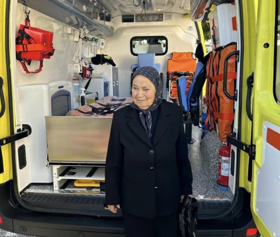 Συνταξιούχος αγρότισσα δώρισε ασθενοφόρο στο Μεσολόγγι