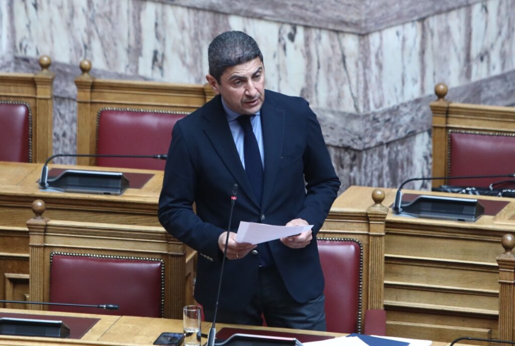 Απάντηση Αυγενάκη σε ερώτηση για Γεωτεχνικούς