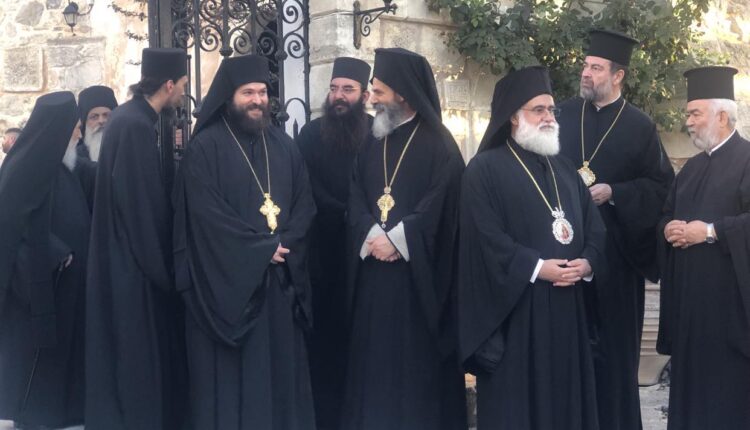 Πλήθος κόσμου στην ενθρόνιση του νέου Ηγούμενου στη Μονή Αγκαράθου