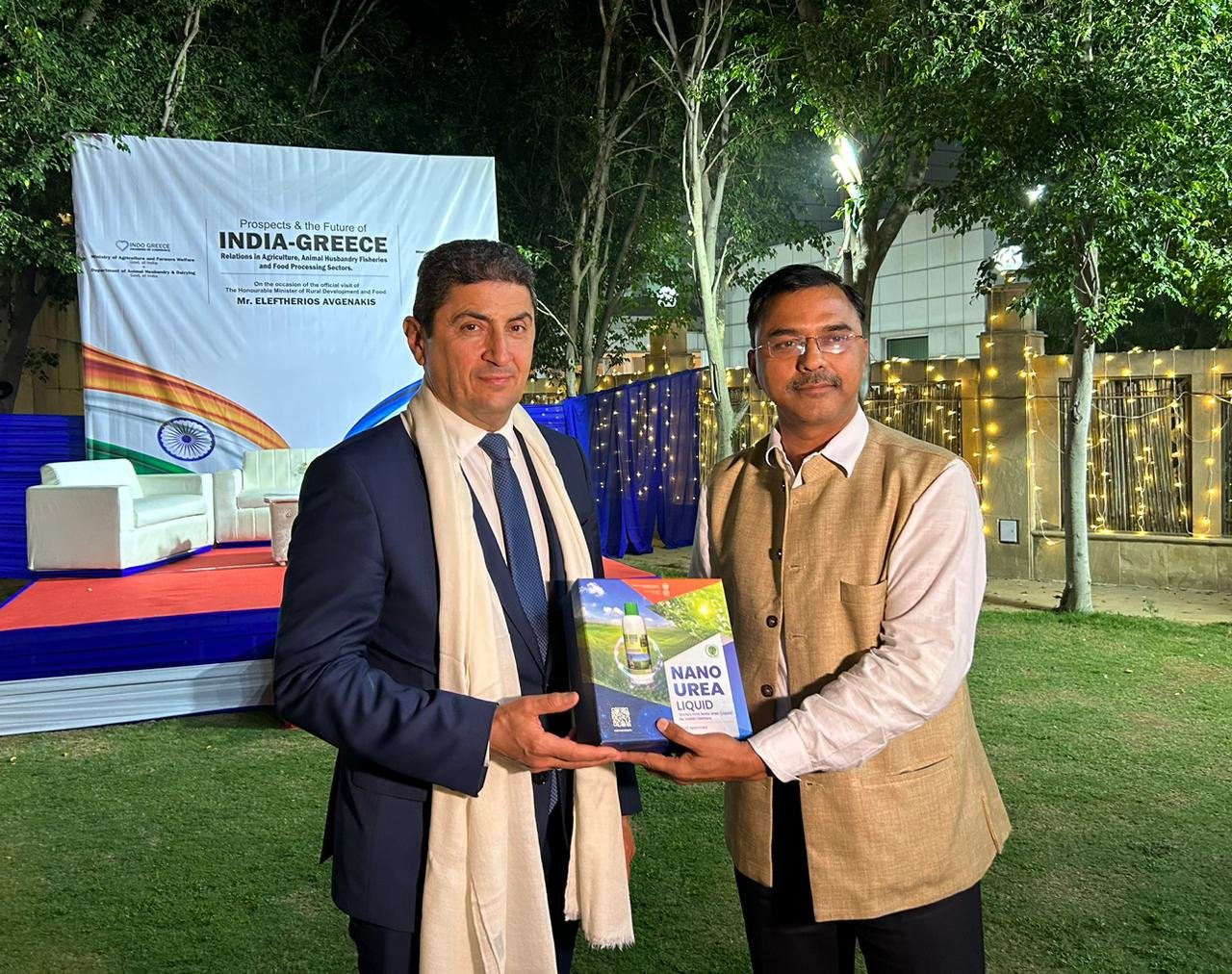 Συζητήσεις για να γίνει η Ελλάδα κέντρο προώθησης ινδικών προϊόντων και