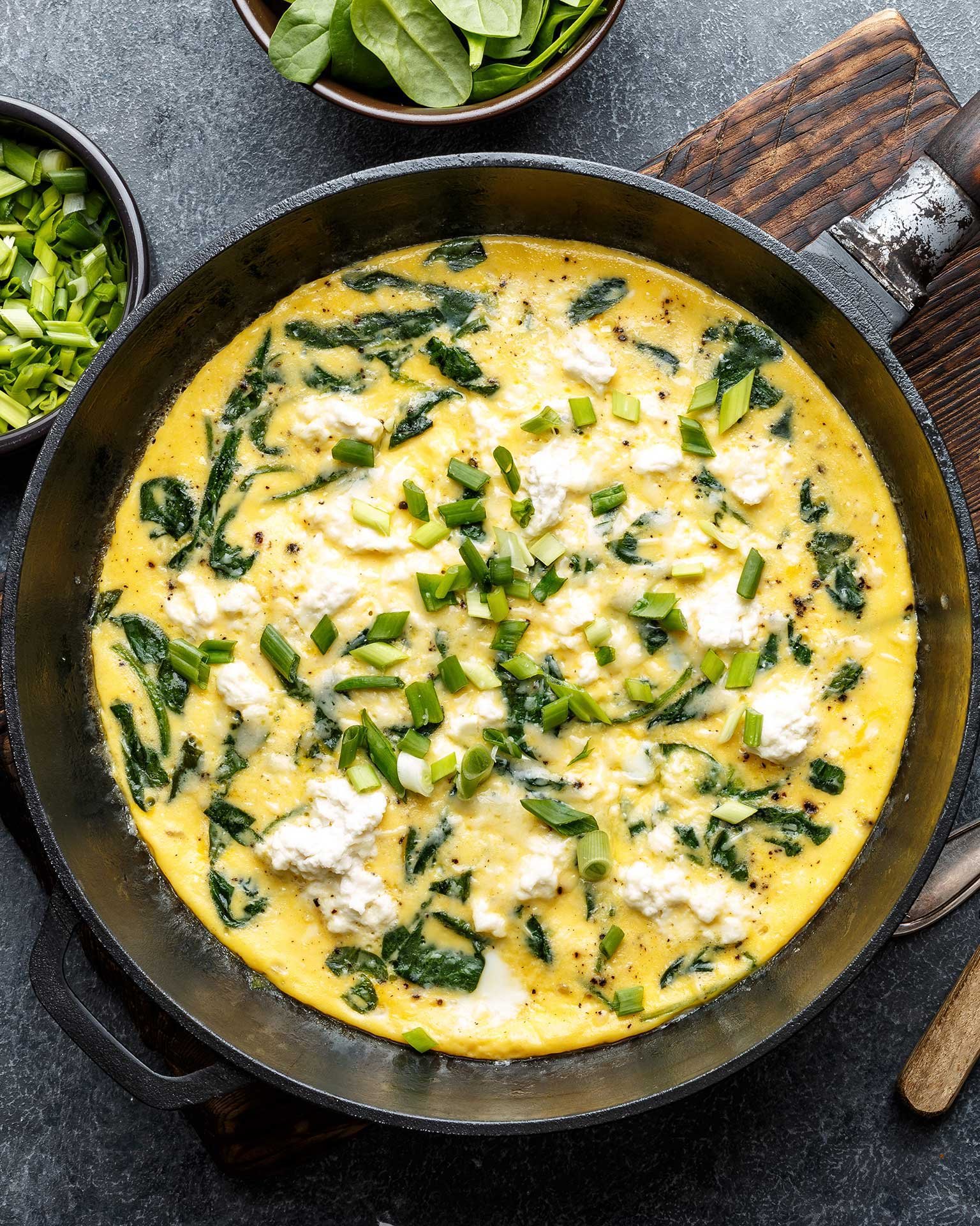 Ραδίκια – ομελέτα από τη Νεκταρία Κοκκινάκη (ηχητικό)