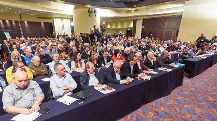 Αυτοδιαλύεται ο ΣΥΡΙΖΑ – Πανηγυρίζουν οι προεδρικοί για τις αποχωρήσεις