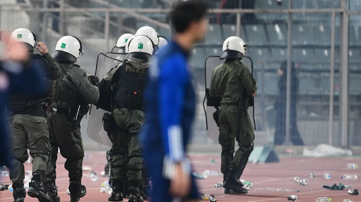 Οπαδική βία: Δύο μήνες προθεσμία για τα κακώς κείμενα