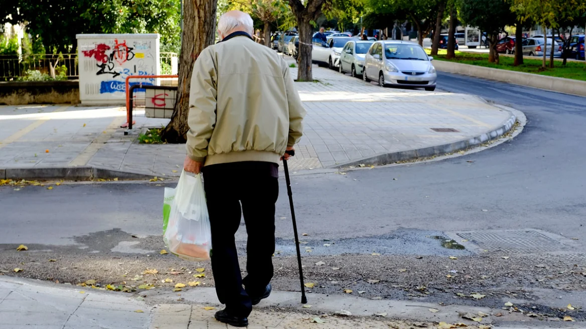 Γερνάει συνεχώς ο πληθυσμός της Ελλάδας