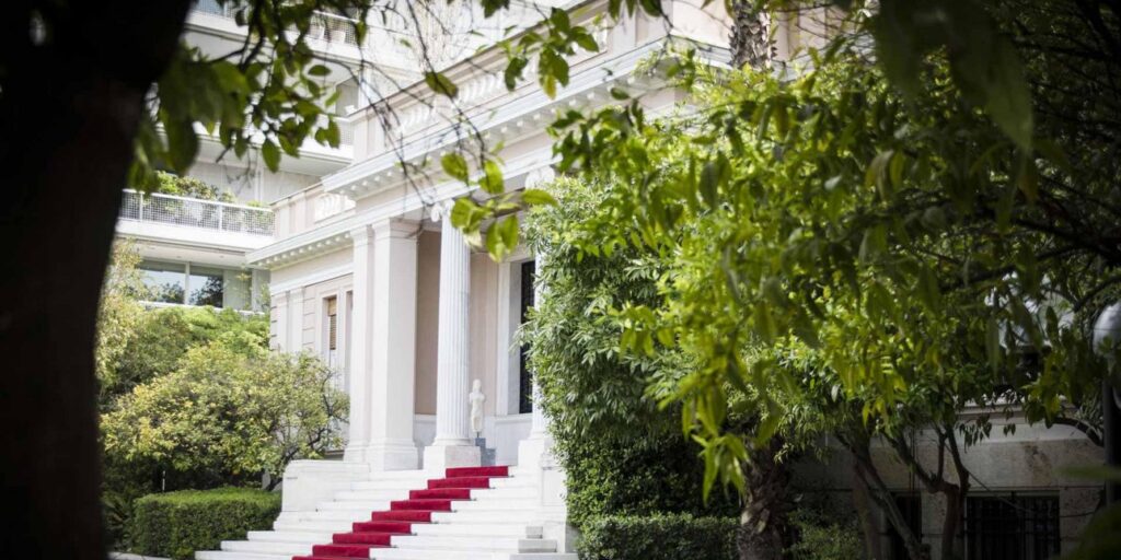 Αυστηρές συνέπειες σε ποινικό, πειθαρχικό, αστικό επίπεδο για παραβάτες νόμων στα ΑΕΙ