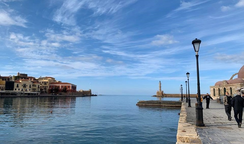 Ανοιξιάτικα τα Χριστούγεννα στην Κρήτη