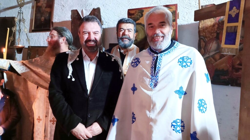 Νονός στα Λιβάδια ο Αραχωβίτης
