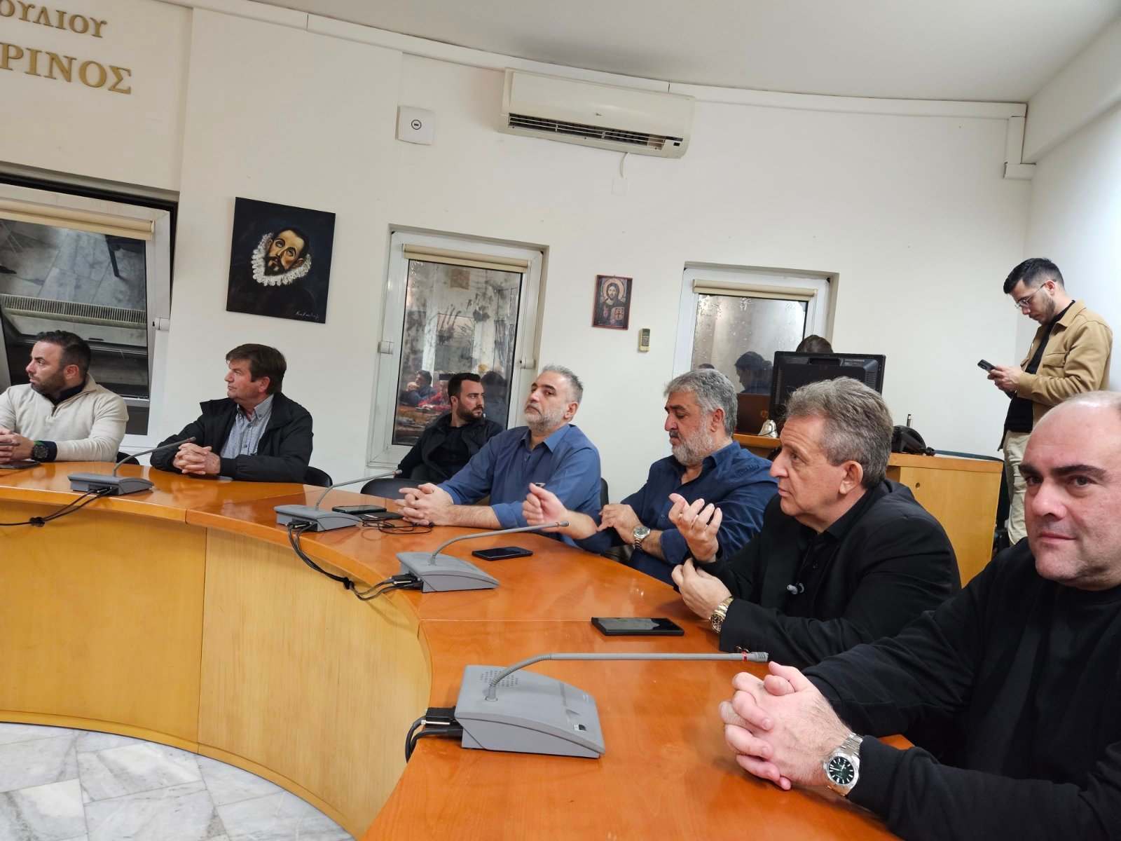 Σύσκεψη υπό τον Υπουργό Αγροτικής Ανάπτυξης στο Μαλεβίζι