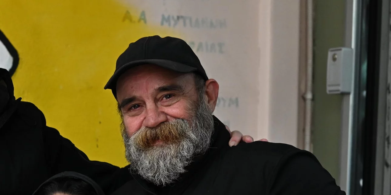 Τι απαντά ο “άλλος άνθρωπος” στις κατηγορίες περί “εγκληματικής οργάνωσης” και “απάτης”