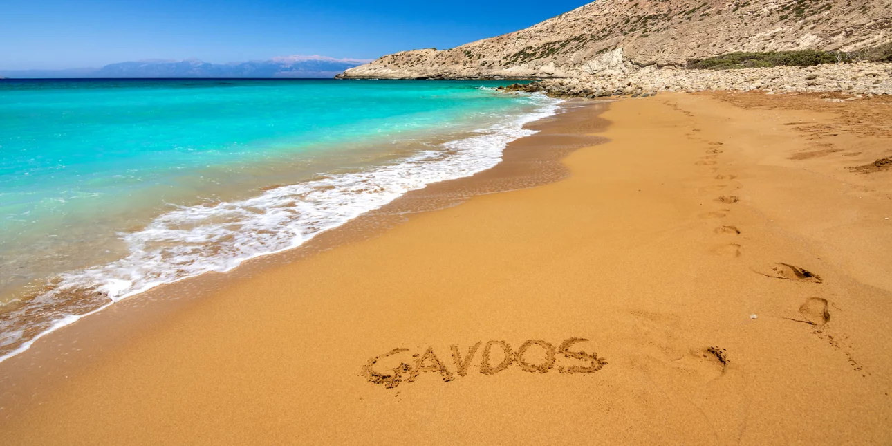 BBC για Γαύδο: Η απαγόρευση γυμνισμού μπορεί να σημάνει το τέλος του τουρισμού