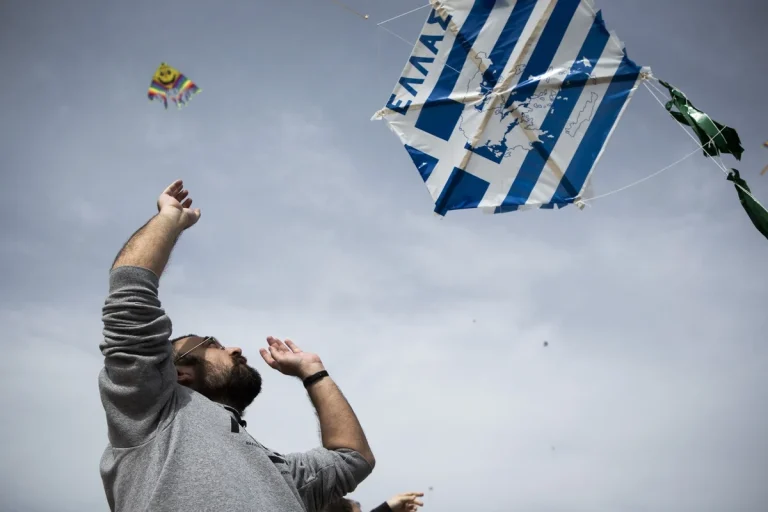 Πότε πέφτουν Τσικνοπέμπτη και Καθαρά Δευτέρα – Όλες οι αργίες του 2024