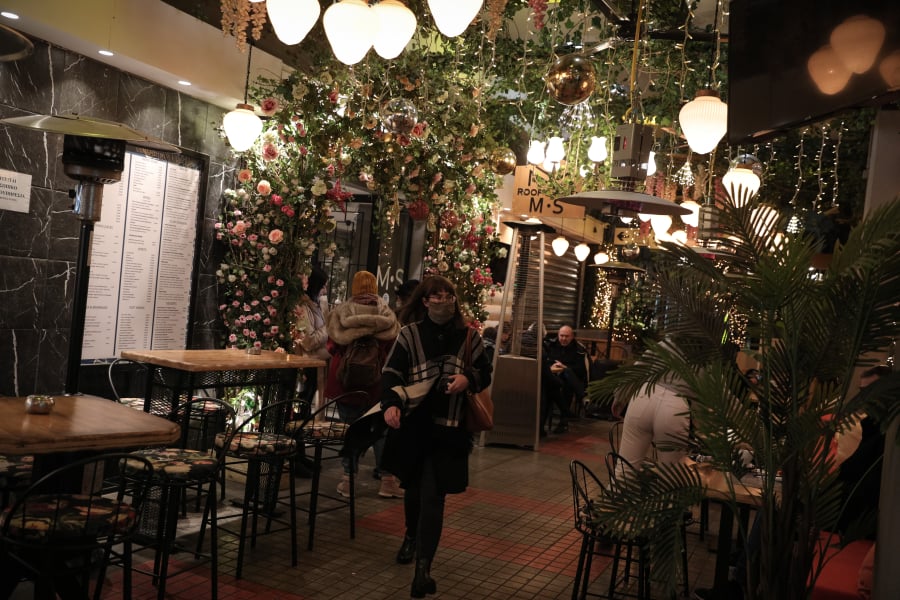 Γιατί επισπεύδεται η αύξηση του κατώτατου μισθού