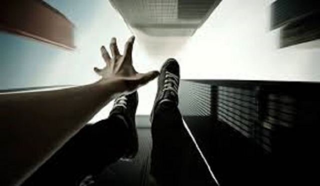 Ελληνιδά έβαλε τέλος στη ζωή της στην Κωνσταντινούπολη πέφτωντας στο κενό