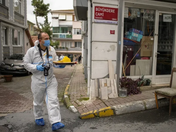 Κωνσταντινούπολη: Δύο συλλήψεις για τη δολοφονία σε καθολική εκκλησία – Το ISIS ανέλαβε την ευθύνη