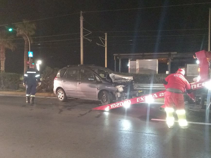 Πρωινό τροχαίο στην Ποσειδώνος
