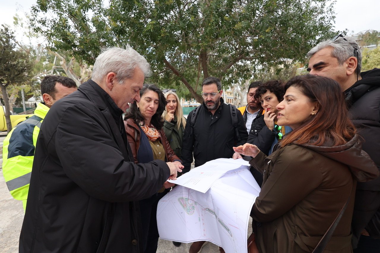 Αυτοψία στην Πλατεία Ελευθερίας από τον Καλοκαιρινό