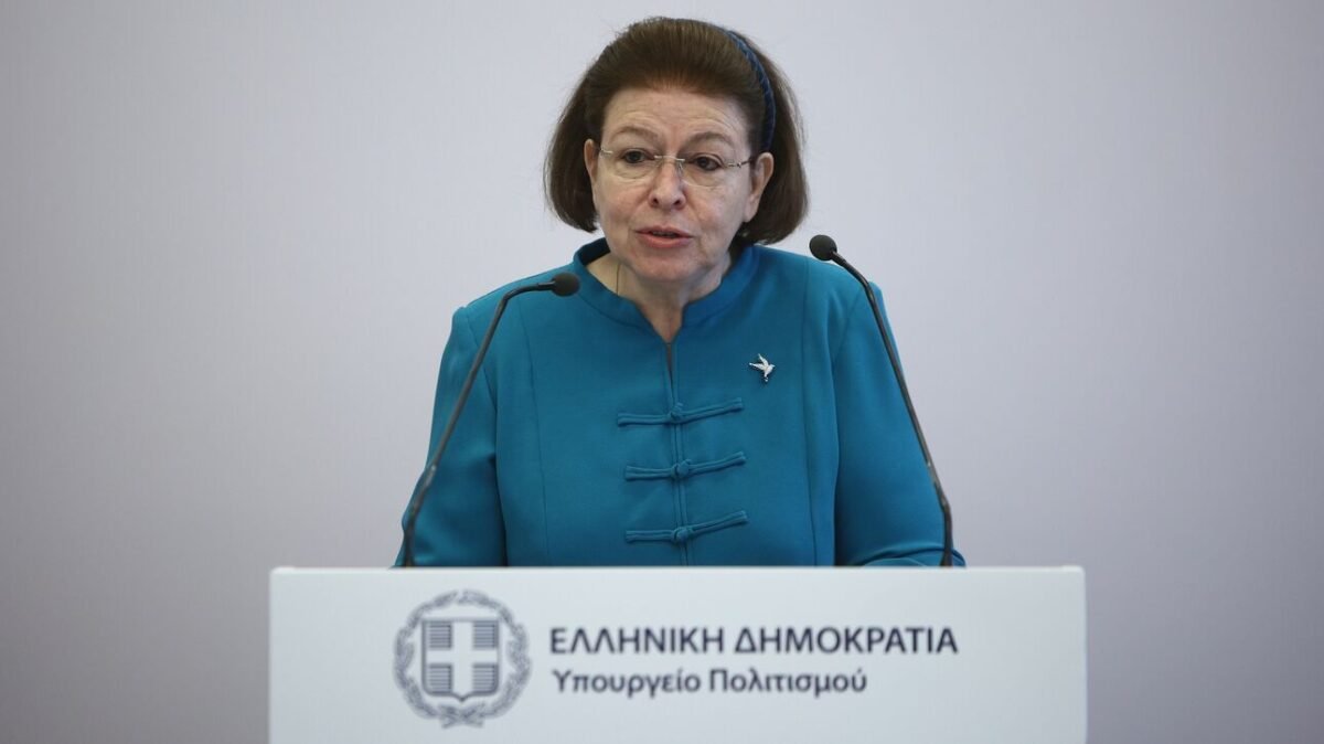 Λ. Μενδώνη: “Μείζον στόχος η επιστροφή των γλυπτών του Παρθενώνα”