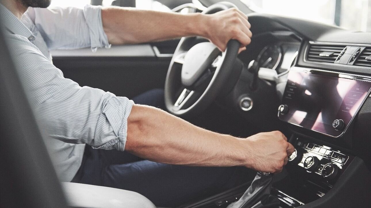 Ο ασφαλής τρόπος οδήγησης σε… δύσκολους καιρούς