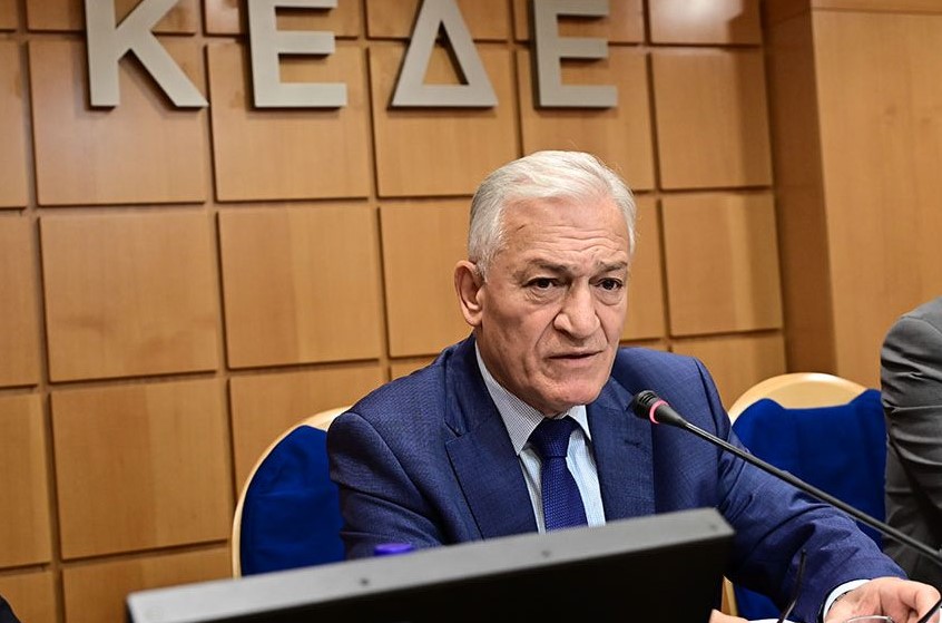 Ο Λ. Κυρίζογλου στο ΘΕΜΑ: «Αυξάνεται η χρηματοδότηση σε 178 Δήμους, στην Κρήτη μόνο 2 δε θα πάρουν αύξηση»